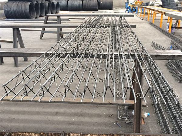钢筋桁架楼承板的安装方法及细节
